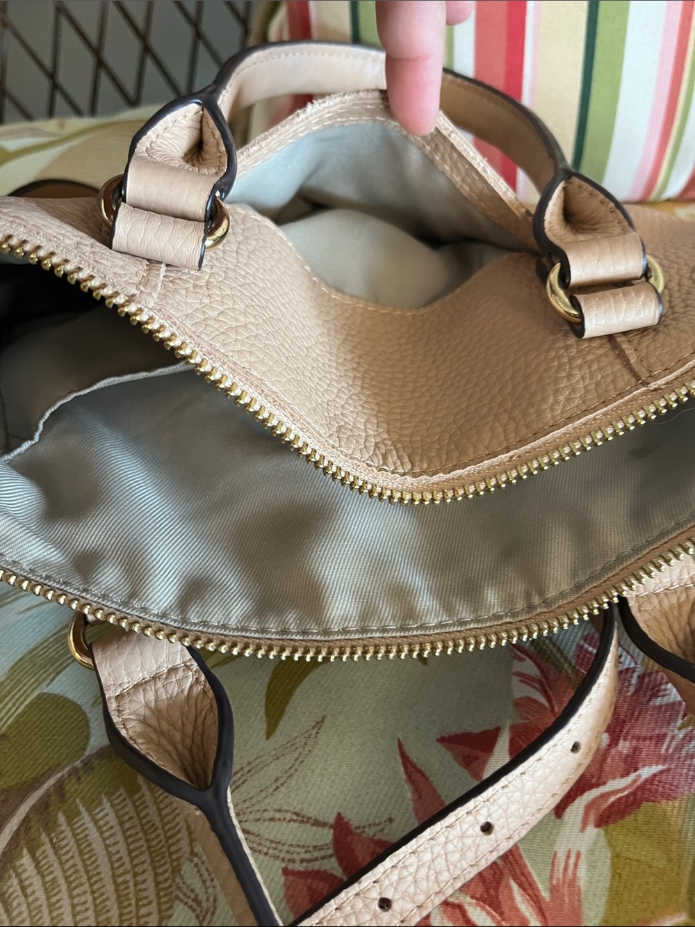 American Leather Company Satchel Crossbody Bag - Beige - Picture 5 of 7